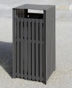 public trash can