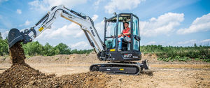 mini excavator / crawler / compact / low fuel consumption