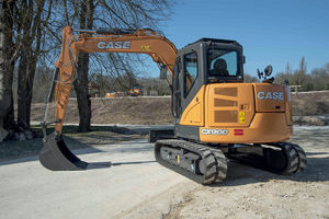 midi excavator