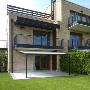 wall-mounted pergola