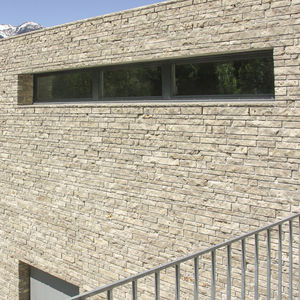 natural stone wall cladding