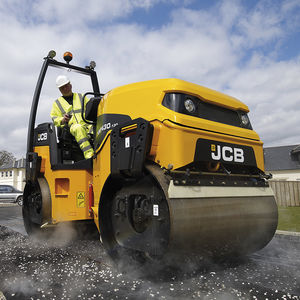tandem roller compactor