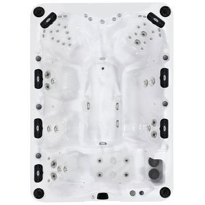 above-ground hot tub 1