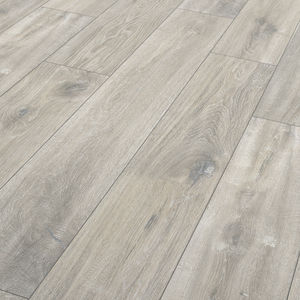 oak laminate flooring / floating / wood look / home