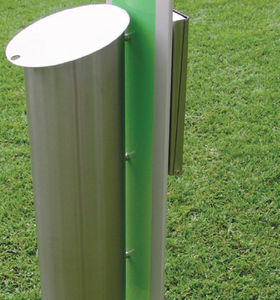 dog trash can