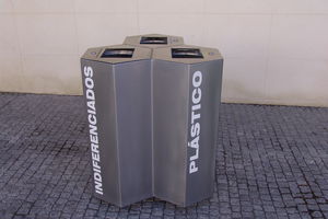 public trash can 1