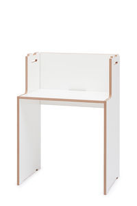free-standing desk 1