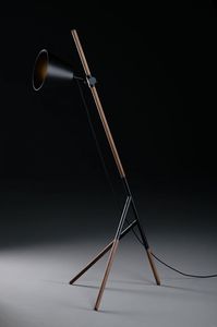 floor-standing lamp