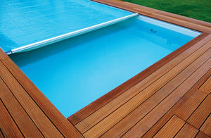 automatic swimming pool cover