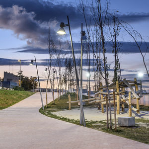 urban lamp post