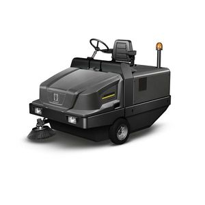 ride-on sweeping machine