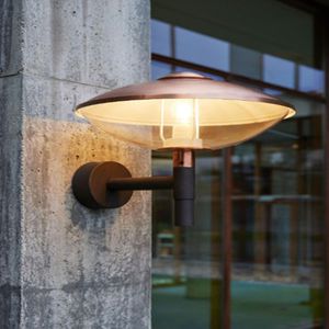 urban lamp post