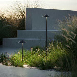 garden bollard light