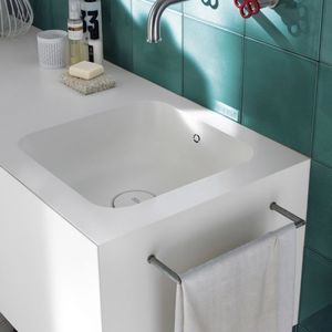 built-in washbasin