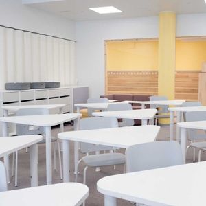 open space desk