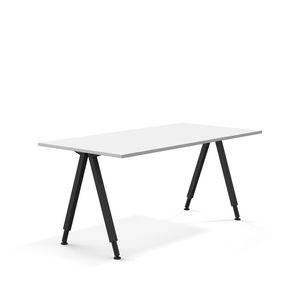 minimalist design table