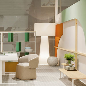 floor-standing lamp