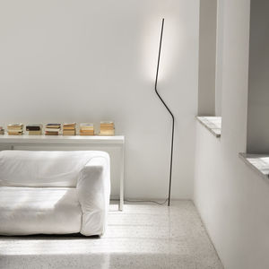 floor-standing lamp