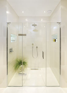 laminated glass panel / for showers / anti-corrosion / transparent