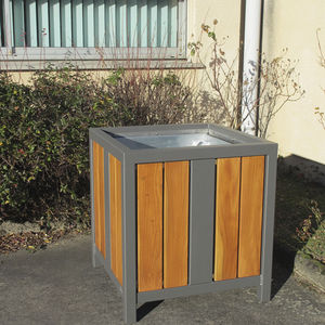 wooden planter