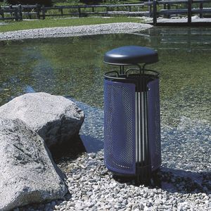 public trash can 1
