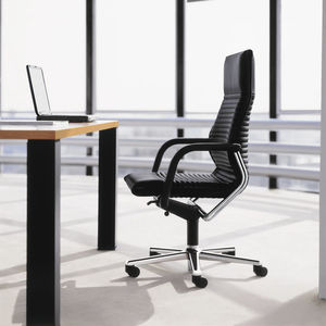 contemporary executive chair