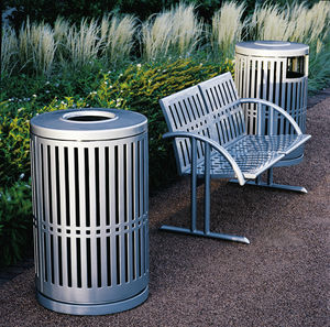 public trash can