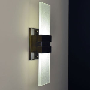 contemporary wall light 1