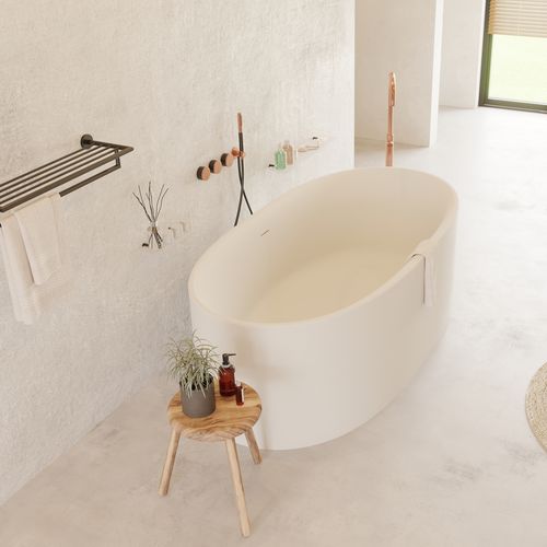 Oval bathtub - 290229 SOLIDCLIFF - IDEAVIT B.V - freestanding / professional / Solid Surface