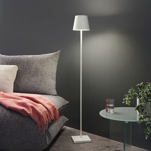 Floor-standing lamp - POLDINA L - Zafferano Srl - aluminum / contemporary / with rechargeable battery