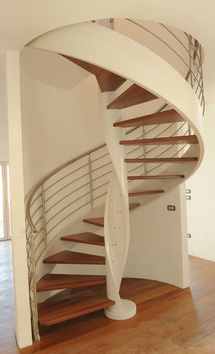 Spiral staircase - VENERE - Ci. Erre Scale - circular / wooden step / metal frame