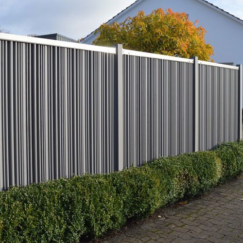 fence with panels - megawood by NOVO-TECH