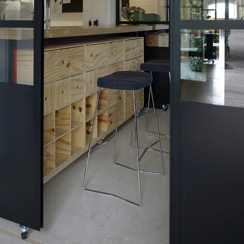 Contemporary bar stool - OSVALDO - Quinti. - fabric / metal base / 4-legged
