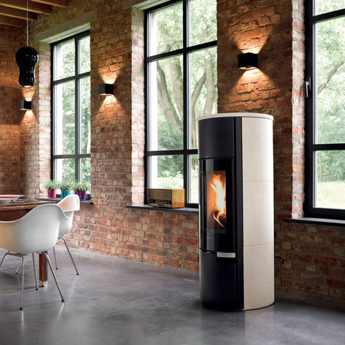 Wood heating stove - CYLIUM - Richard le Droff - 7 kW / contemporary / steel