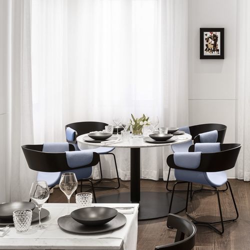 Contemporary visitor chair - KAY - True Design srl - indoor / fabric / polyurethane foam