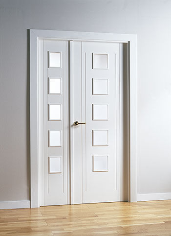 Interior door - MML5 SERIES - MARCOS MARTINEZ MINGUELA - wooden / swing / semi-glazed
