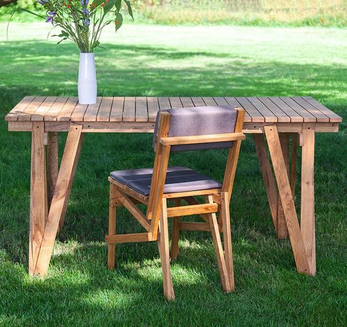 Contemporary table - VIJ5 - oak / oak base / rectangular