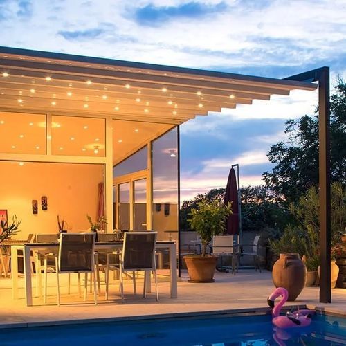 Wall-mounted pergola - GRAZ - AUSTRIA - Gibus SPA - metal / sun shade louvers / custom