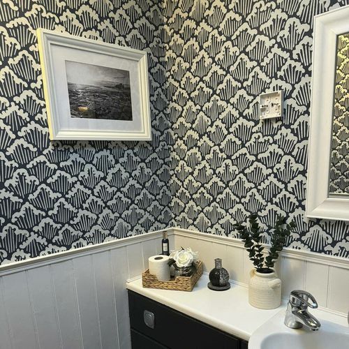Contemporary wallpaper - ARANAMI series - Farrow & Ball - geometric pattern / blue / green