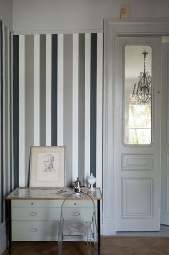 Traditional wallpaper - CHROMATIC STRIPE - Farrow & Ball - striped / fabric look / white