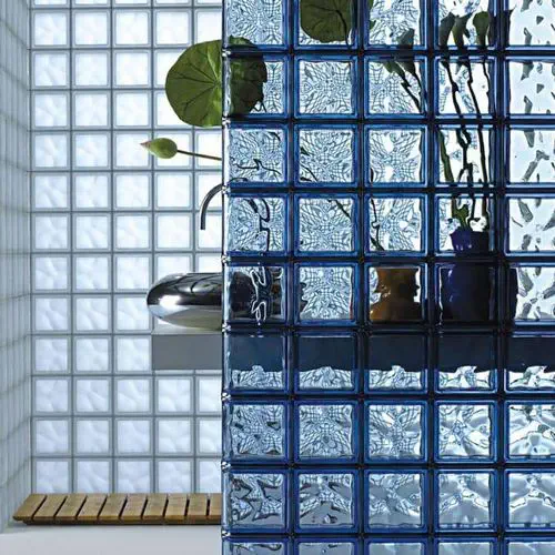 Curved glass brick - TERMINALE - SEVES GLASSBLOCK - smooth