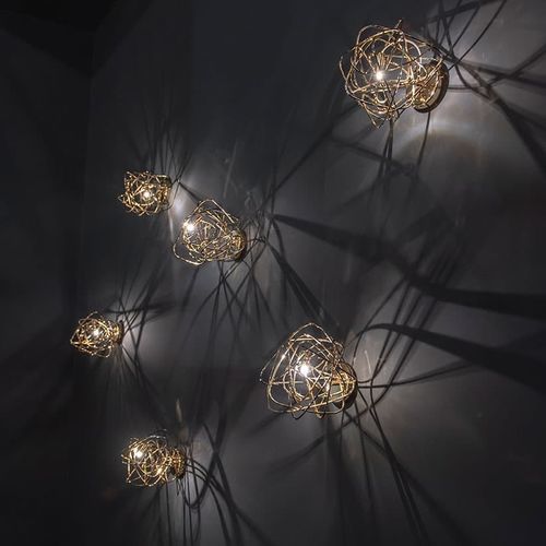Contemporary wall light - DOODLE - TERZANI - indoor / brass / sculptural