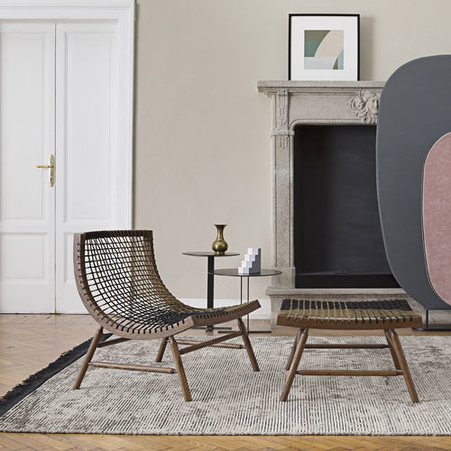 Contemporary fireside chair - SITAR - saba - rope / ash / with footrest