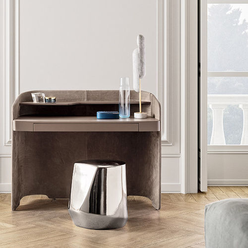 Contemporary dressing table - CHLOÉ - PIANCA - lacquered wood / leather