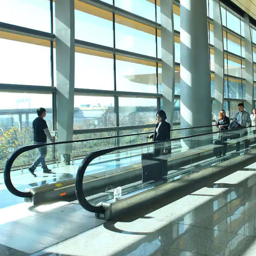 Outdoor moving walkway - TRANSITMASTER™ 165 - KONE