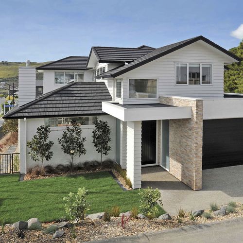 Pitched roofing - SHAKE - TILCOR - metal / roof tile look / flame-retardant