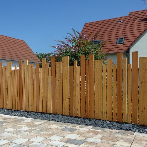 Panel screening - TORRE - Braun Wuerfele - pine / larch / wall