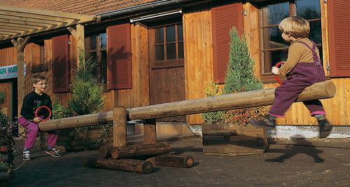 Wooden seesaw - TILMAN - Braun Wuerfele - playground