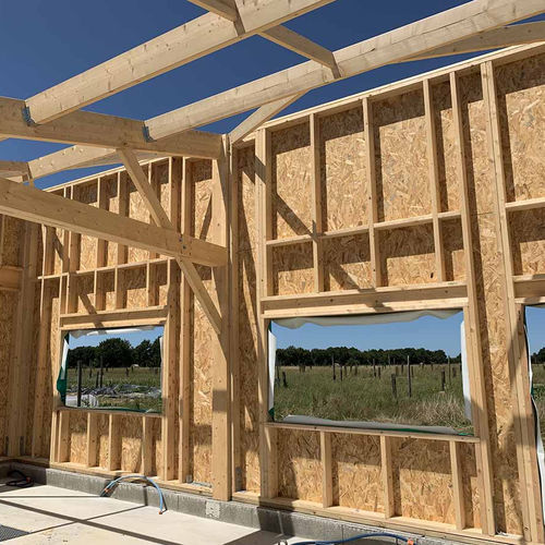Spruce wall - KIT MUR OSSATURE BOIS - France Poutres - Douglas fir / fir / with modular panels