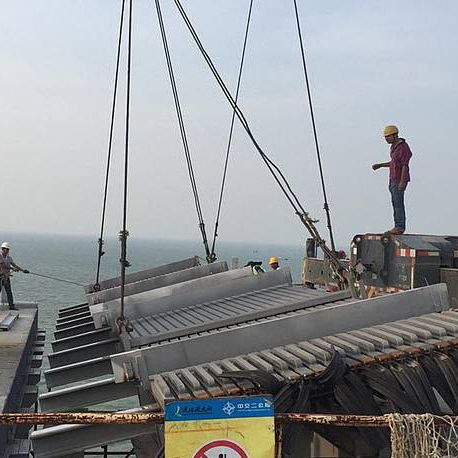 Metal expansion joint - SLIDING LAMELLA - Maurer SE - for bridge construction / drive-over / seismic